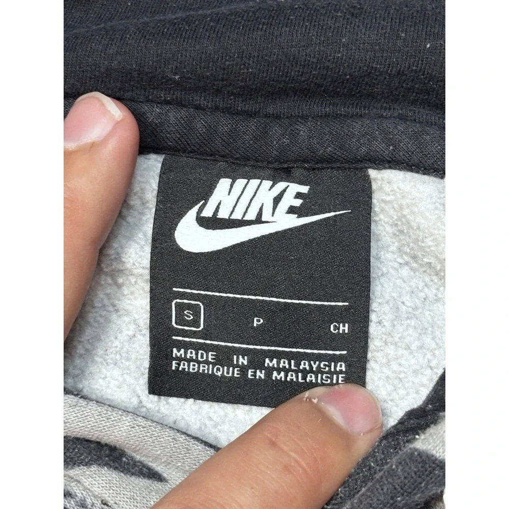 Nike‎ DA0061-010 Graffiti Logo All Over Print Hoodie Black White Small Men's